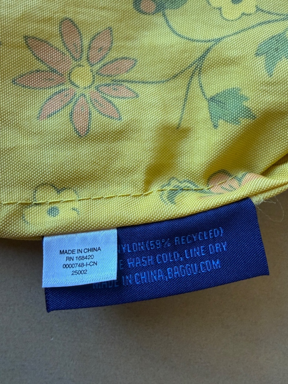 BAGGU Large Flat Pouch Wildwood Mix Yellow Floral Print NWOT - Picture 7 of 8